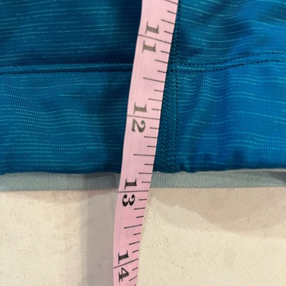 Outdoor Voices Two Tone Sports Bra Size Small - Picture 11 of 11